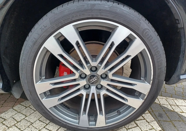 Audi SQ5 cena 79999 przebieg: 178000, rok produkcji 2017 z Brzeziny małe 106